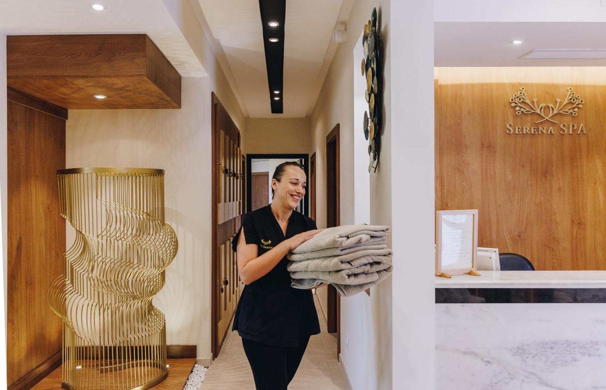 Hotel Corsica & Spa Калви Екстериор снимка