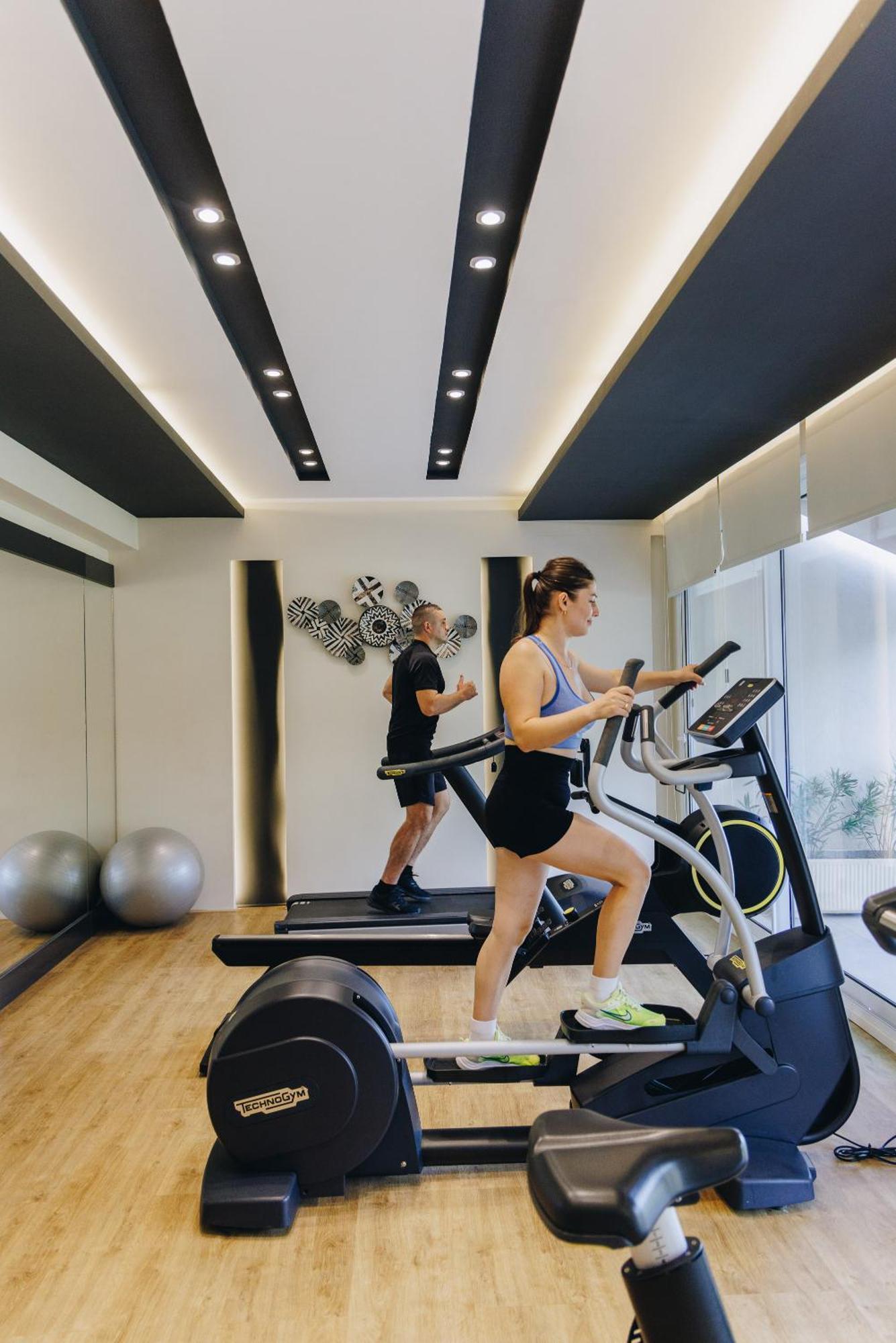 Hotel Corsica & Spa Калви Екстериор снимка