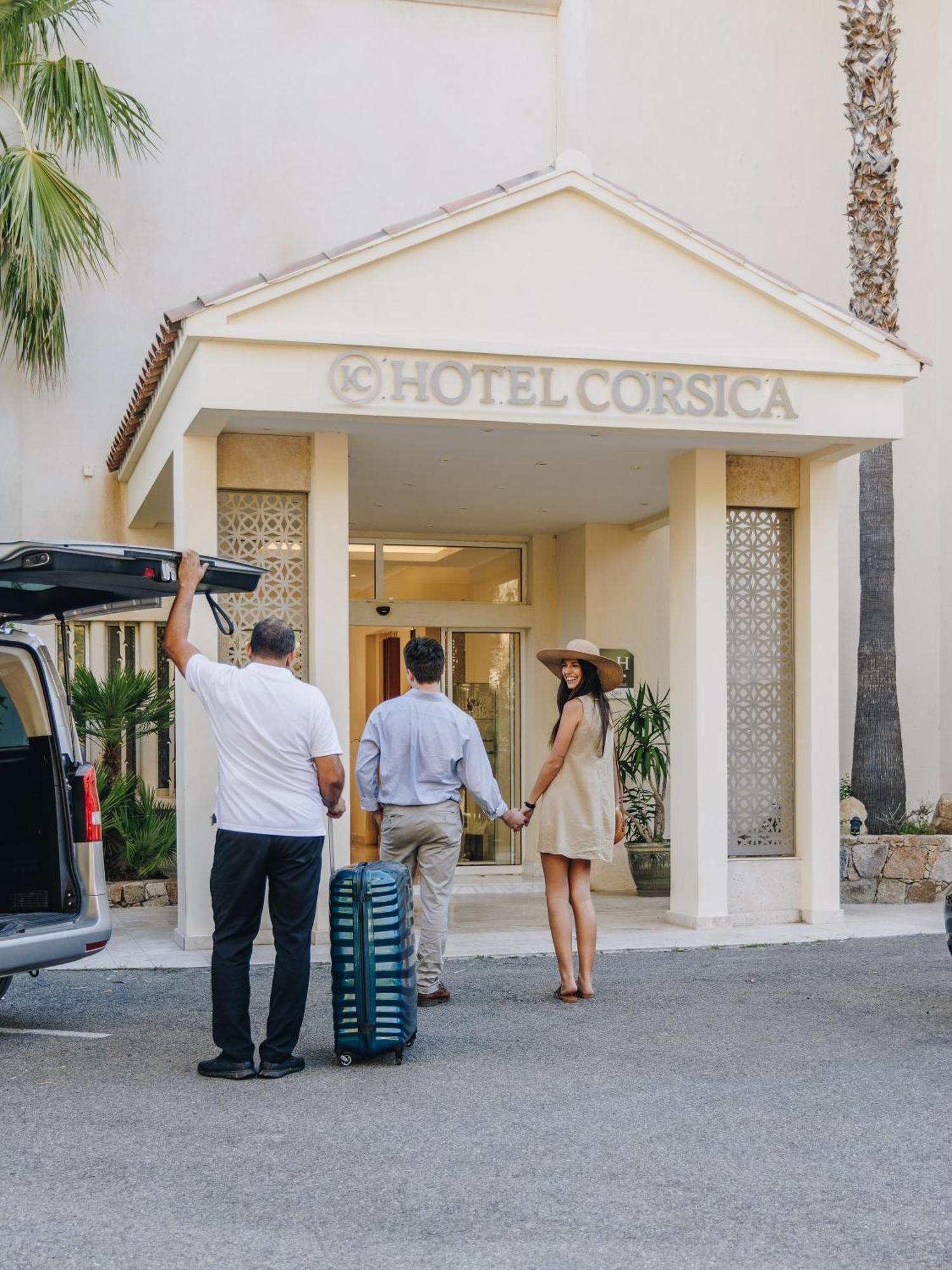 Hotel Corsica & Spa Калви Екстериор снимка