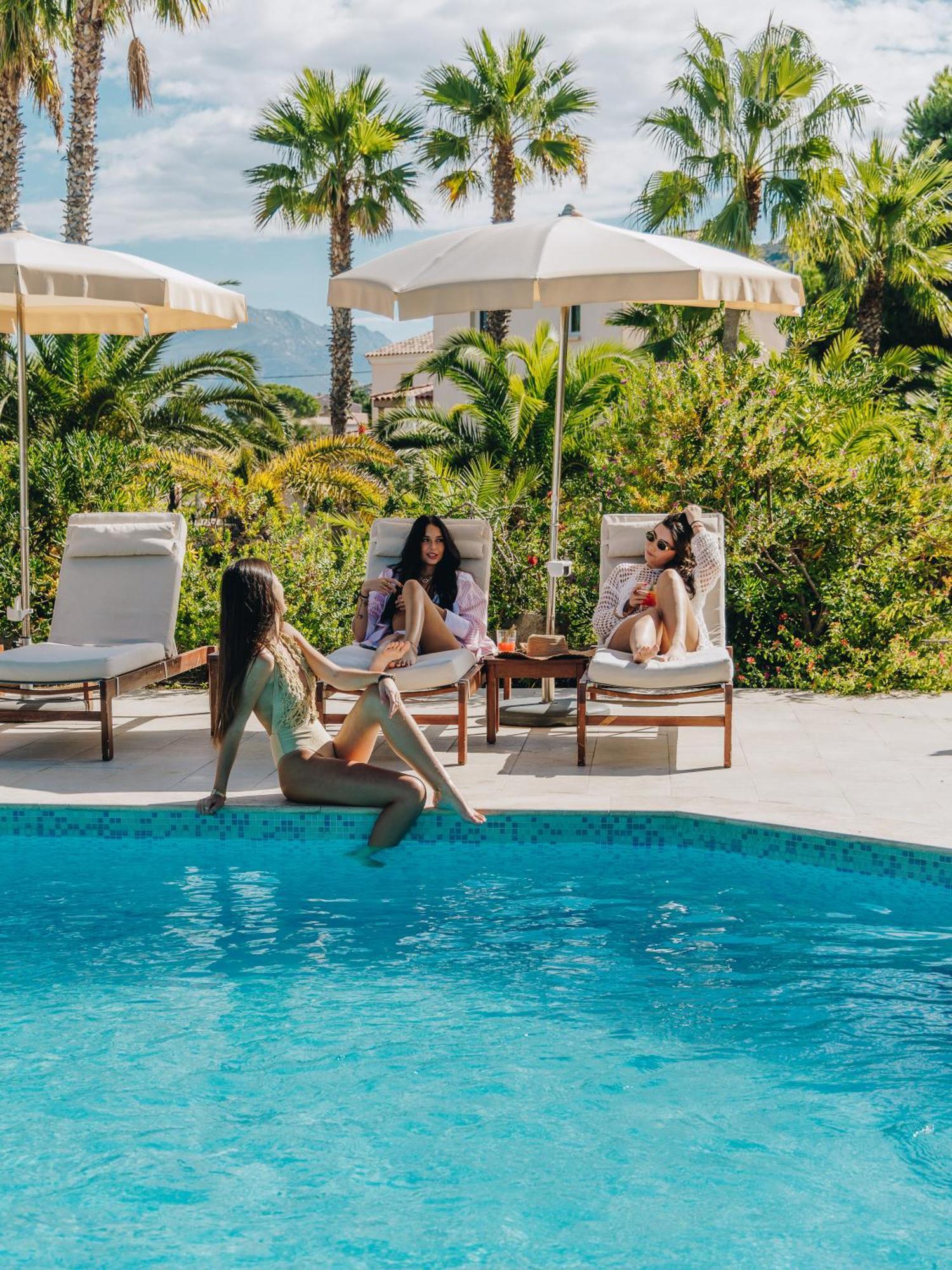 Hotel Corsica & Spa Калви Екстериор снимка